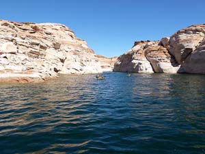 Lake Powell - Glen Canyon   . . .