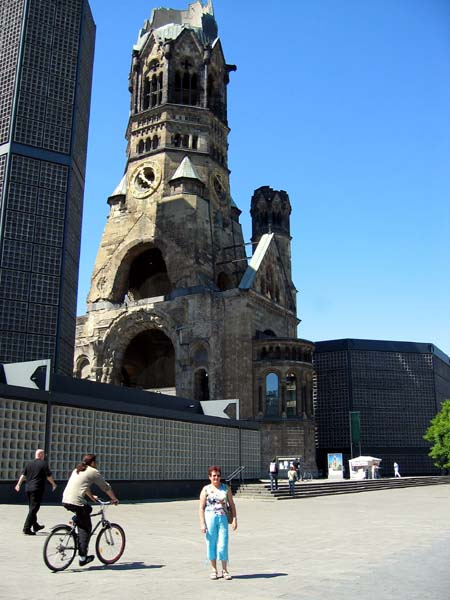 L'église du souvenir de l'empereur Guillaume 1er  . . .